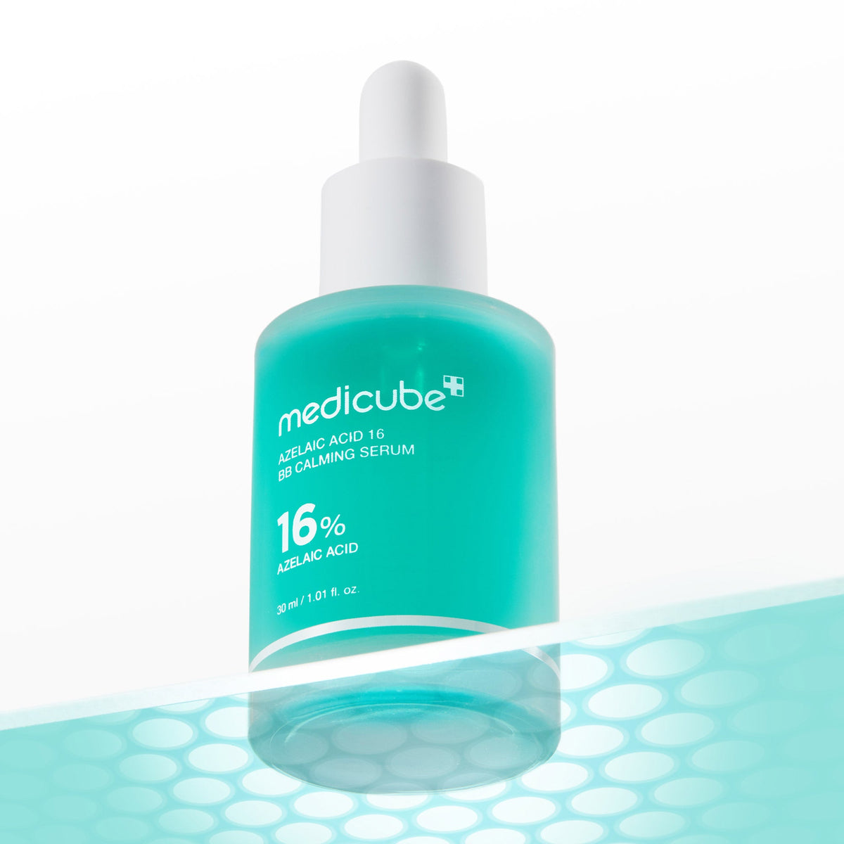 MEDICUBE Sérum Calmante de Ácido Azelaico 16%